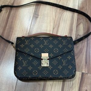 DHgate fashion purse